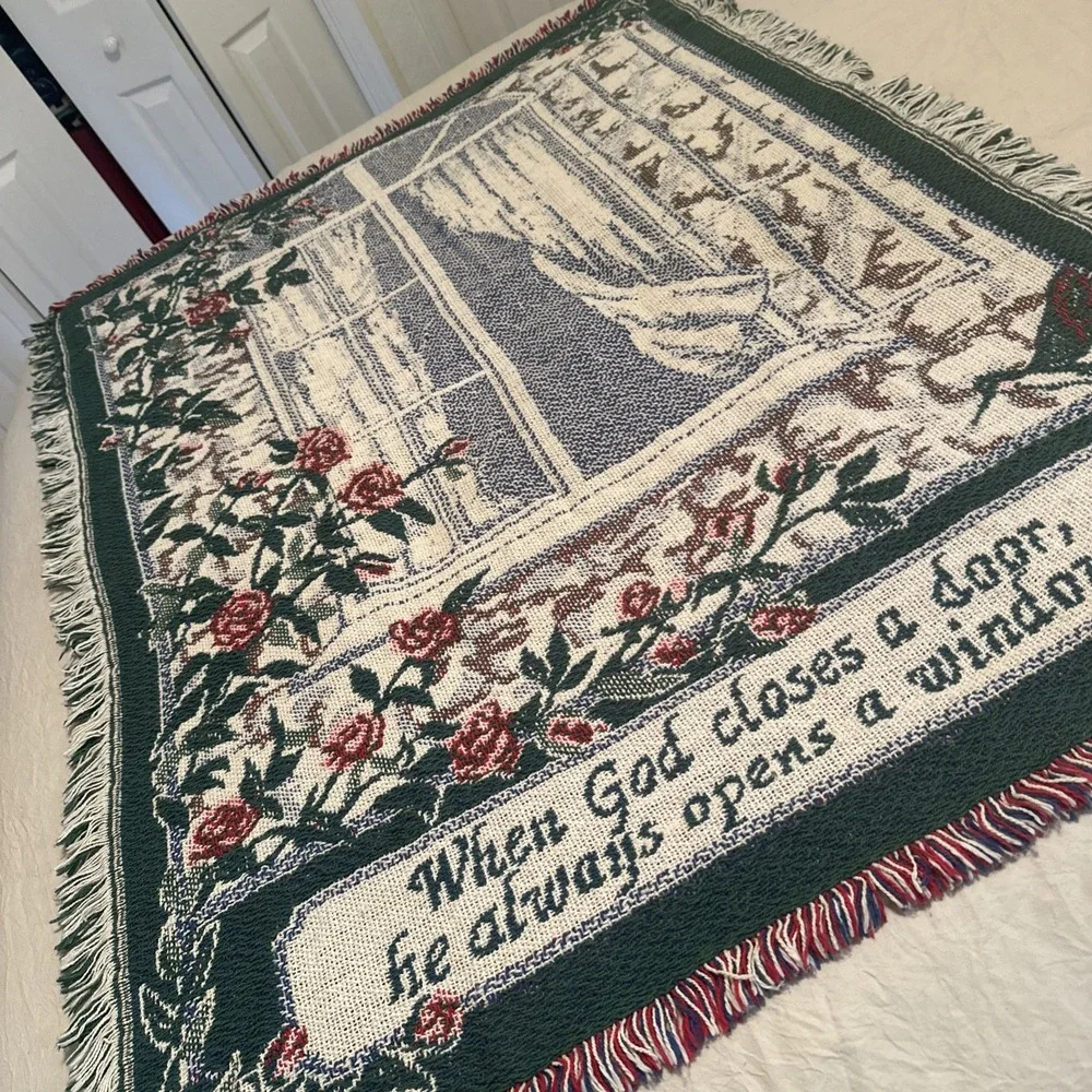 Woven Blanket W/fringe And Saying  32 X 46